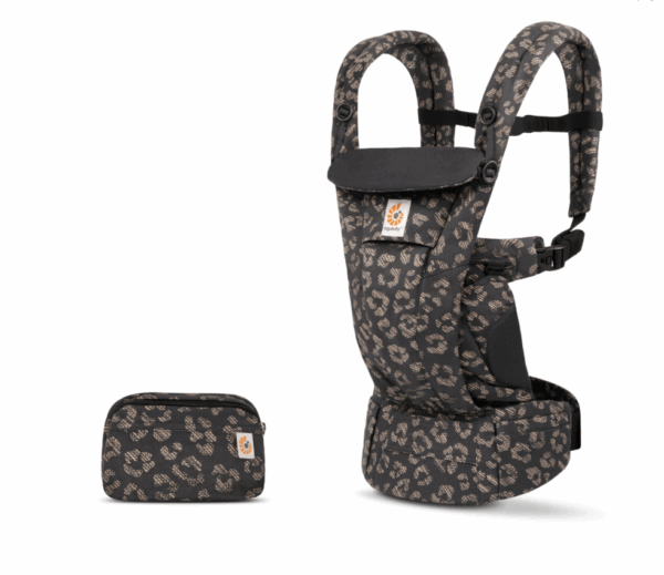 Porte bébé léopard ergobaby